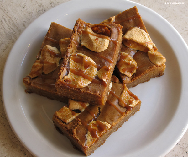 Rocky Blondie Bar